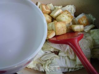 明白菜虾仁烧豆腐的做法步调：11