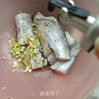 蒸带鱼的做法步调：6