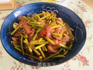 过油肉拌里的做法步调：13