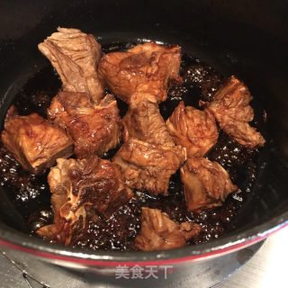 糖醋排骨炖鲍鱼的做法步调：4