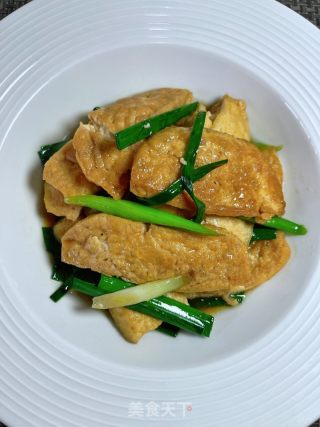 蒜苗豆腐的做法步调：10