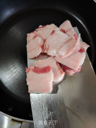 荞头炒五花肉的做法步调：4