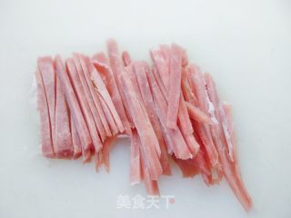 蒜薹炒肉的做法步调：3