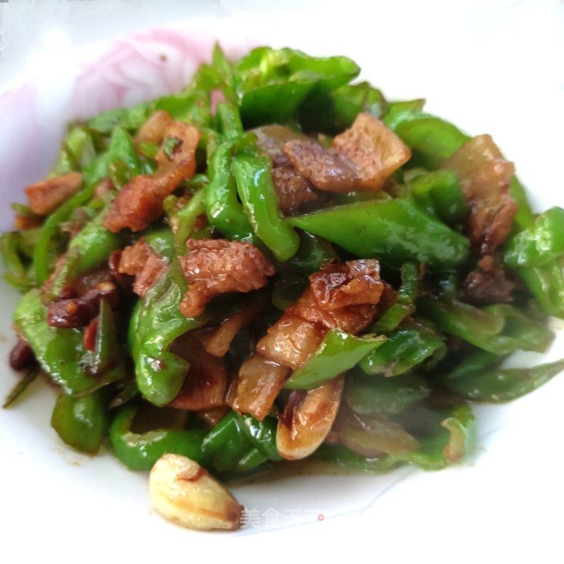 薄皮椒回锅肉的做法