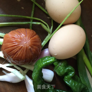 中婆菜炒饭的做法步调：2