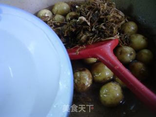 笋干菜烧小土豆的做法步调：5