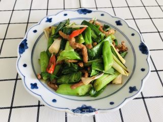 蒜苗炒过油肉的做法步调：7