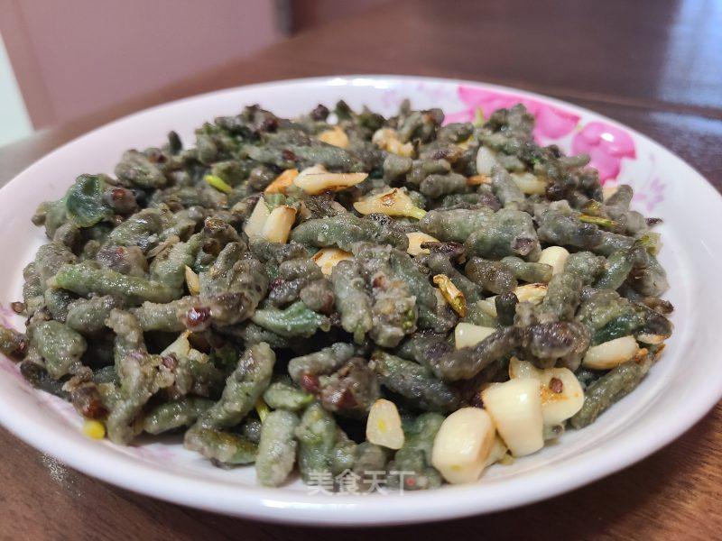 年夜蒜炒蒸枸蒲穗的做法