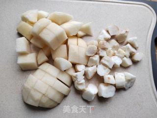 白枣荸荠雪梨汤的做法步调：2