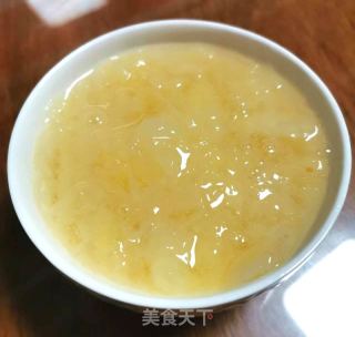 雪梨银耳汤的做法步调：7