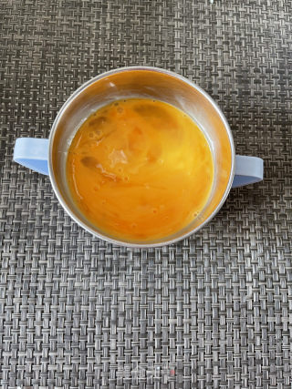 菠菜炒鸡蛋的做法步调：3