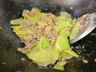 莴笋炒牛肉片的做法步调：5