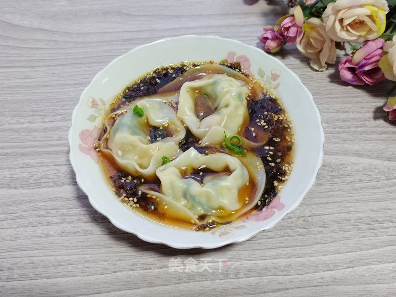 陈肉芹菜馄饨的做法
