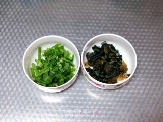宝宝京彩肥肉粥的做法步调：3