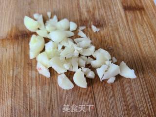 包菜炒西白柿的做法步调：4
