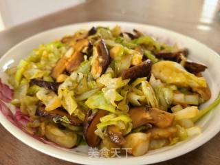 包菜炒花菇的做法步调：6