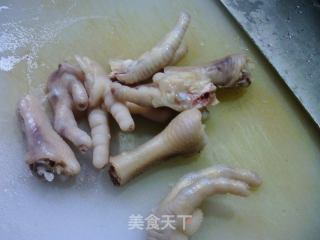 鸡爪鲍鱼烧豆腐的做法步调：3