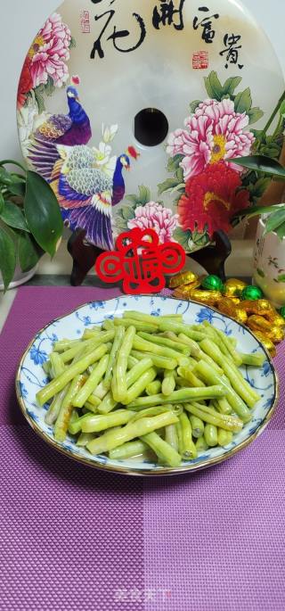 素烧利剑豆角的做法步调：12