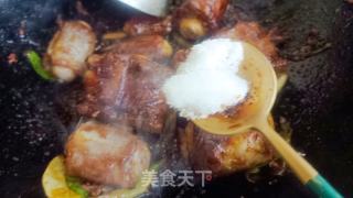 白烧牛尾土豆的做法步调：8