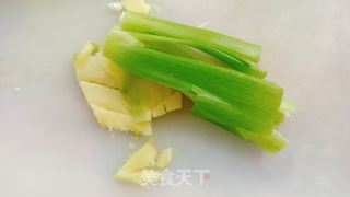 干煎踩板鱼的做法步调：5