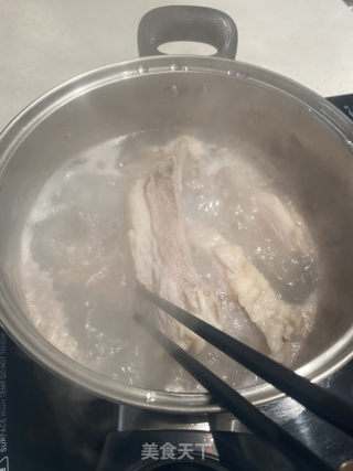 浑炖羊肉汤—三减三没有减的做法步调：2