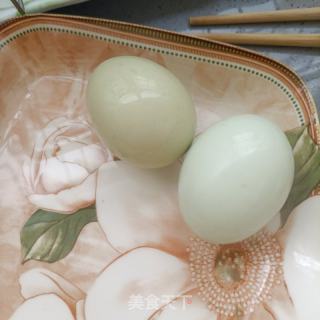 菜芯喷鼻菇拌煮蛋的做法步调：9