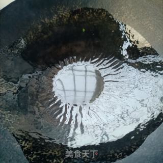 菜芯肉沫炒绿芽菜的做法步调：5