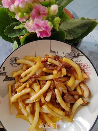 椰肉炒肉的做法步调：5