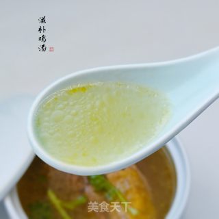 滋补鸡汤的做法步调：5