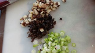挨卤火豆腐的做法步调：3