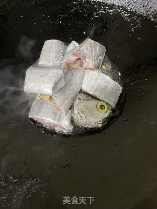 黄豆酱带鱼的做法步调：5