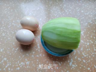 鸡蛋肉片汤米粉的做法步调：1