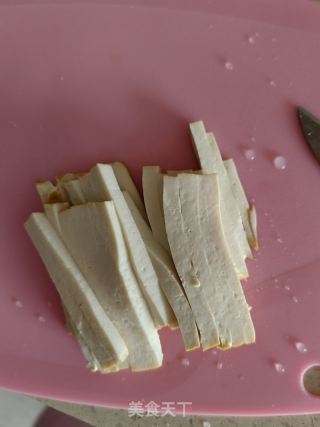 牛肉纯蔬拌粉的做法步调：3