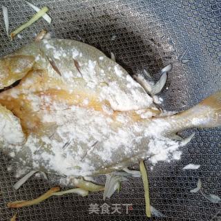 喷鼻煎年夜黄花的做法步调：7