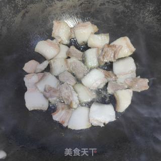 五花肉酸菜炖粉条的做法步调：6