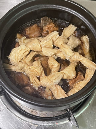 百叶结白烧排骨的做法步调：11