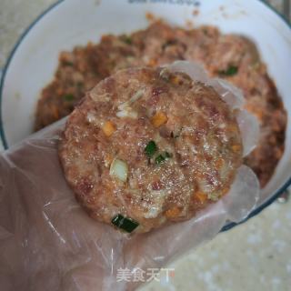 喷鼻煎牛肉饼的做法步调：9