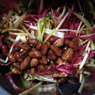 花死拌紫佳丽萝卜的做法步调：12