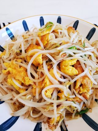 坚爽进味芽菜炒鸡蛋的做法步调：9