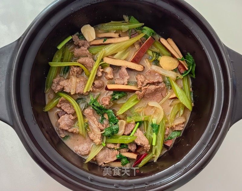 豆干牛肉煲的做法