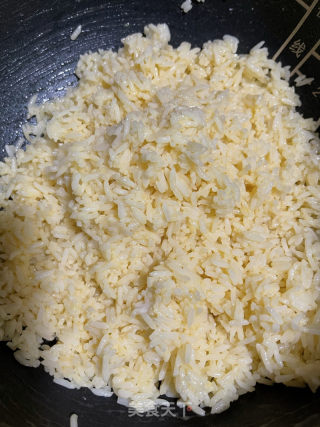菜心牛肉炒饭的做法步调：6