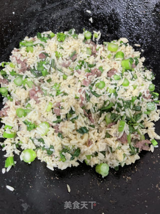 菜心牛肉炒饭的做法步调：13
