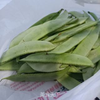 藊豆炒烤鸭的做法步调：1