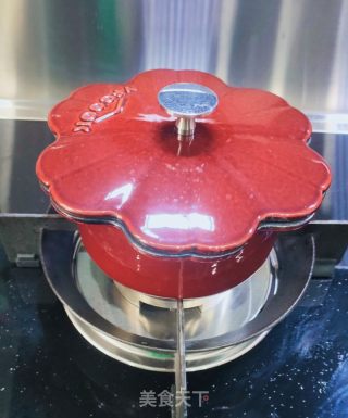 排骨炖豆腐的做法步调：10