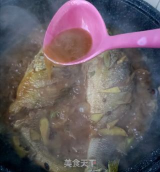 家常焖炖年夜黄花的做法步调：11