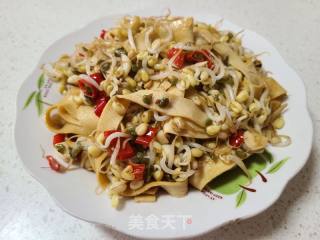 绿芽菜炒豆腐皮的做法步调：5