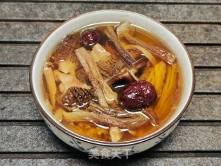 菌菇肥肉汤的做法步调：5