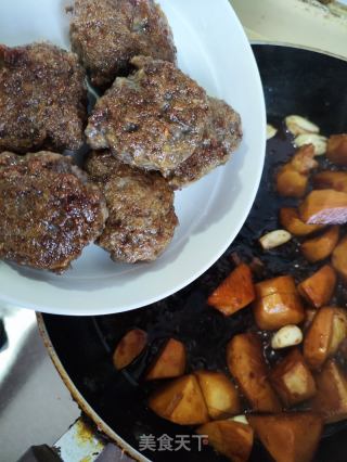 冬笋焖牛肉饼的做法步调：8