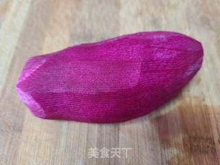 凉拌紫色萝卜五喷鼻豆腐的做法步调：1