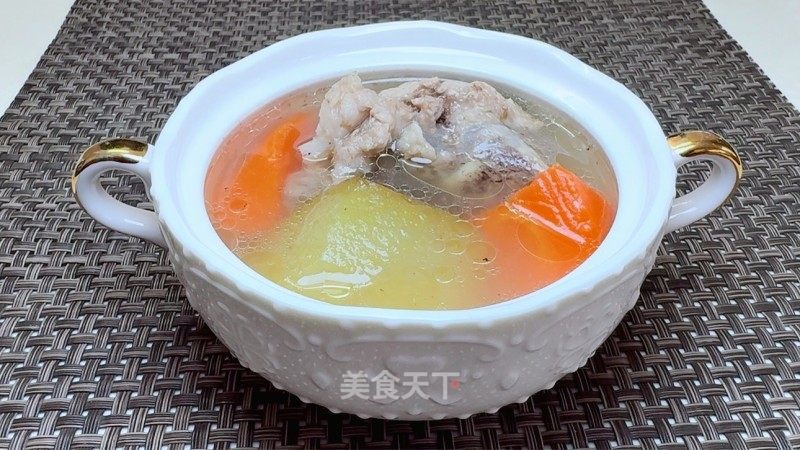 胡萝卜苹果猪骨汤的做法
